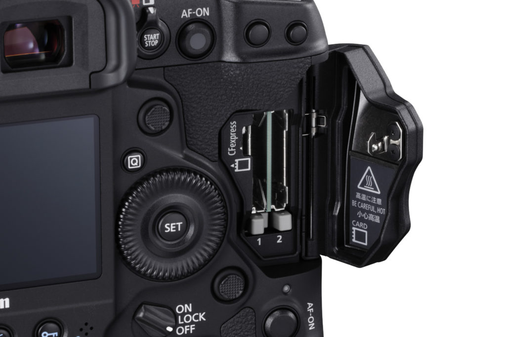 Canon-EOS-1DX-Mark-III-cardslot