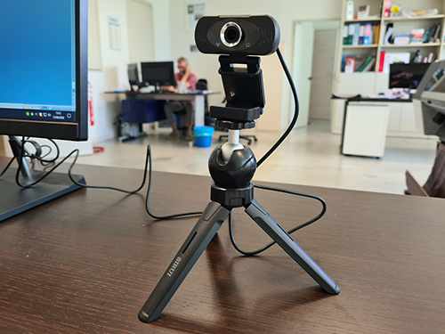 webcam-imilab-1080p-full-hd-su-treppiede