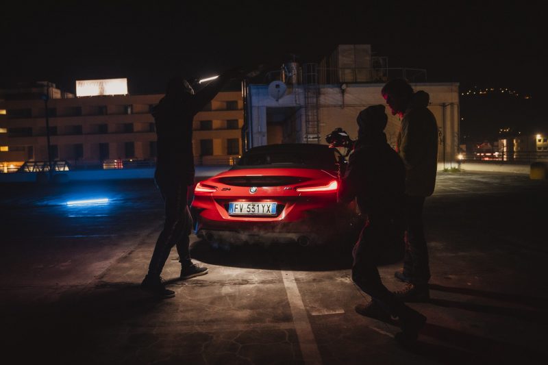 Spot publicitario auto illuminazione di fondo con Nanlite PavoTube RGB