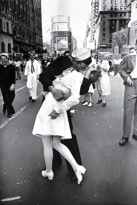 Il bacio della vittoria, 1945, Alfred Eisenstaedt