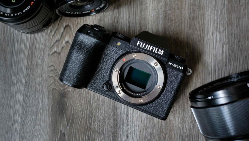 Fujifilm X-S20 - Mirrorless Ibrida