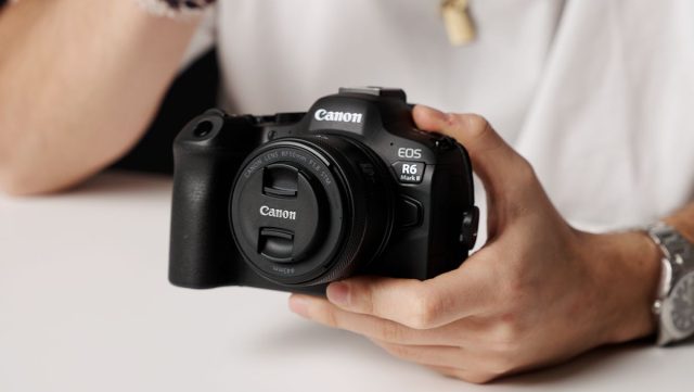 Canon EOS R6 Mark II - è una buona scelta nel 2025