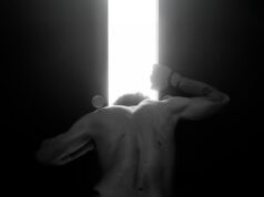 IO, Metamorfosi: L’autoritratto come testimone del cambiamento IO-Metamorfosi-Auto-Ritratto-ADGALLERY-Davide-Barzaghi