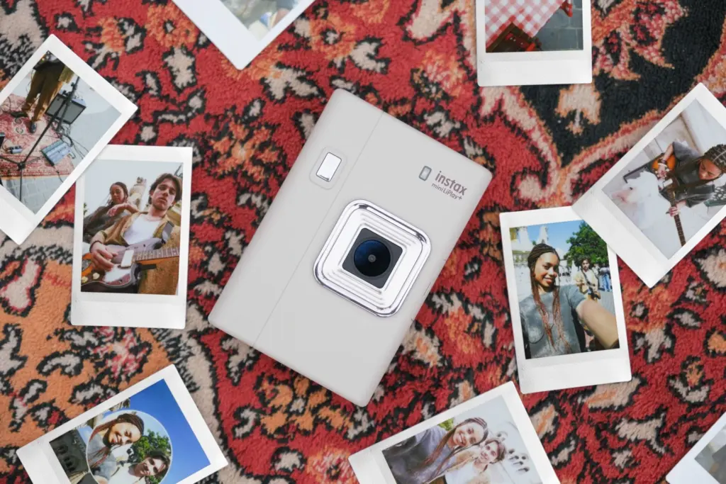 instax mini LiPlay +